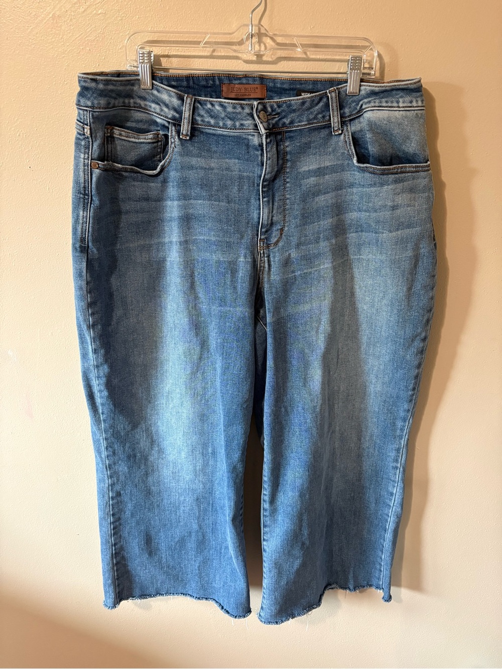 Judy Blue Wide Leg Crop Jeans Womens size 22